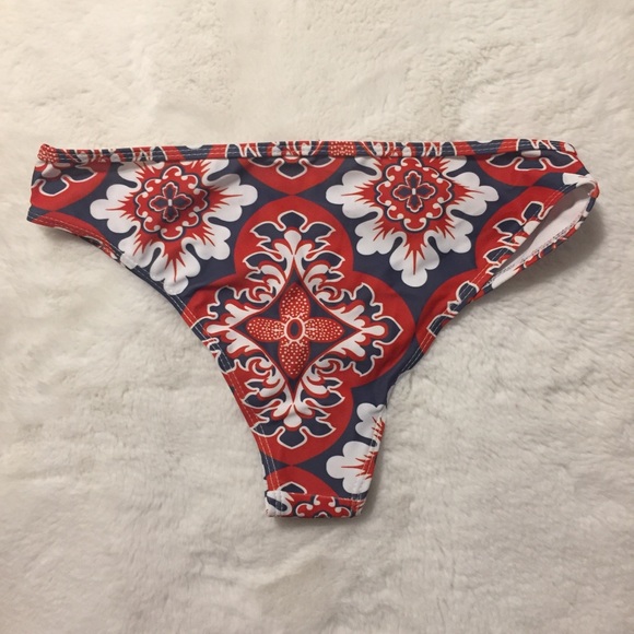 NWT SHEIN Ruffle Swimsuit - Picture 5 of 5